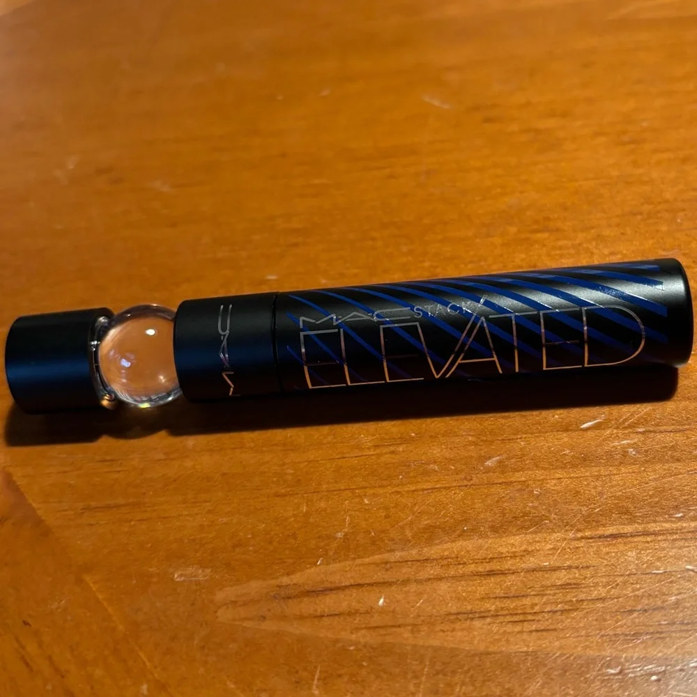MAC MACStack Elevated Mascara